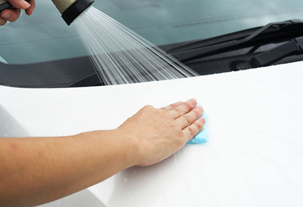 Soft99 Surface Smoother Mini глина для очищення кузова-1