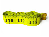 Centimeter with magnets