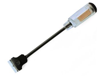 Скребок з довгою ручкою металевий