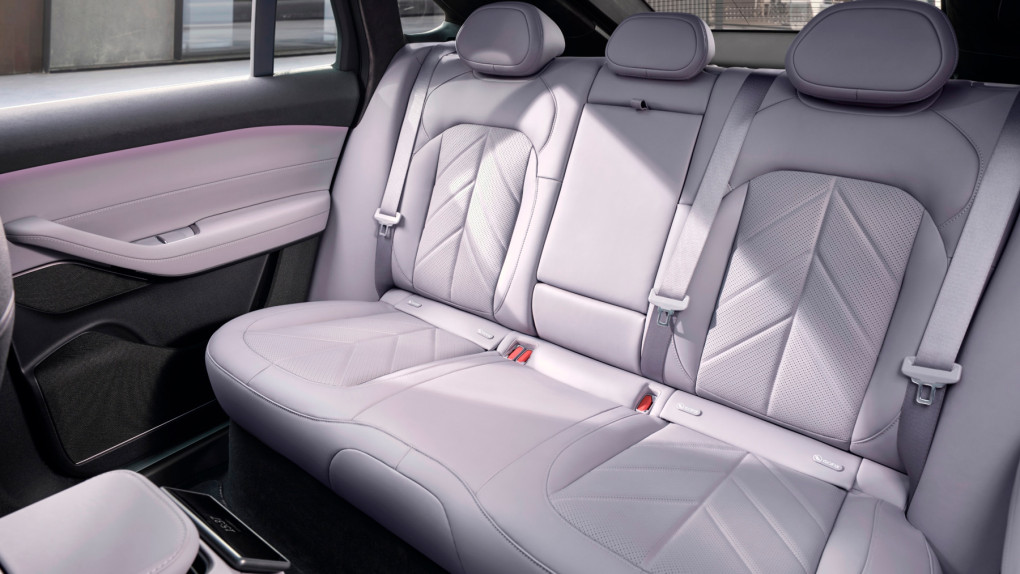 Protective glass Pixsel for rear climate-control NIO EC6 - 7.1“ 2023 --1