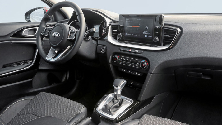 Protective glass Pixsel for monitor KIA XCEED - 9“ 2019 -