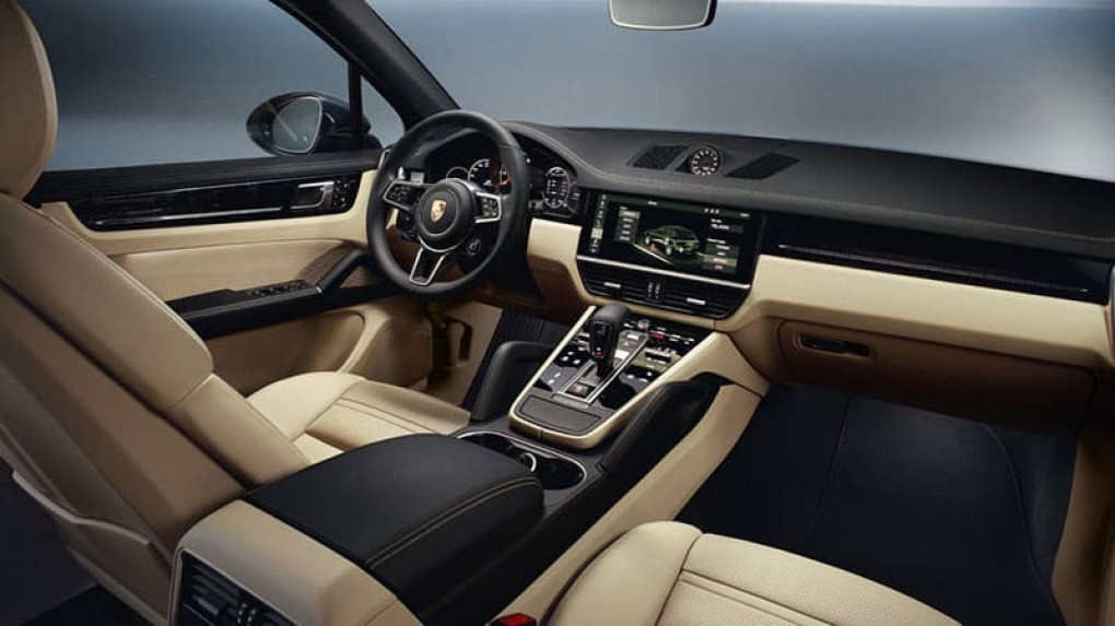 Защитное стекло Pixsel на монитор PORSCHE CAYENNE - 13.7“ 2017 - 2022-1