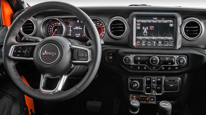 Protective glass Pixsel for monitor JEEP WRANGLER - 8.2“ 2018 -