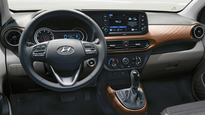 Захисне скло Pixsel на монітор HYUNDAI i10 - 7.9“ 2019 - 2022