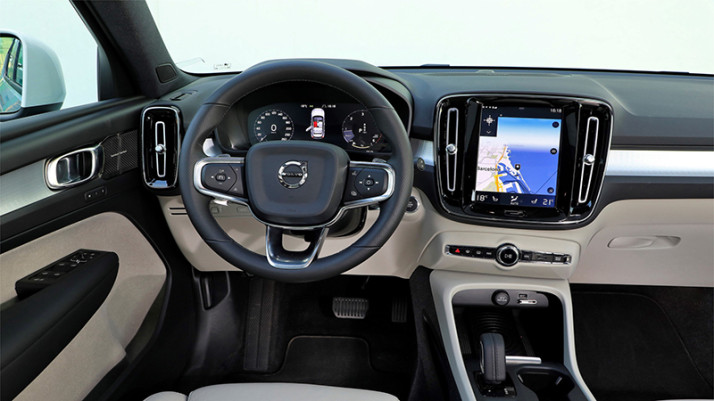 Ochronne szkło Pixsel na monitor VOLVO XC 40 - 8.9“ 2017 -