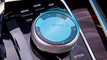 Protective glass Pixsel for selector BMW X7 - 2.7“ 2019 - 2022 (G07)