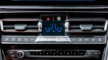 Protective glass Pixsel for climate-control BMW 8 / M8 - 2.9“ 2018 - (G14, G15, G16 / F91, F92, F93)